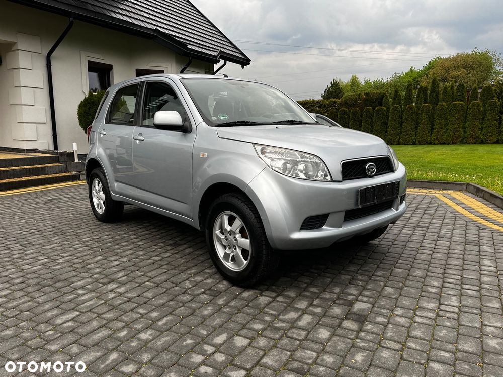Daihatsu Terios - 1