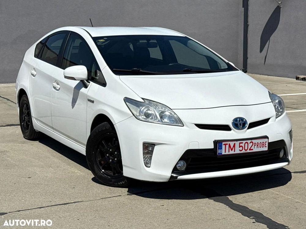 Toyota Prius (Hybrid) Comfort - 1