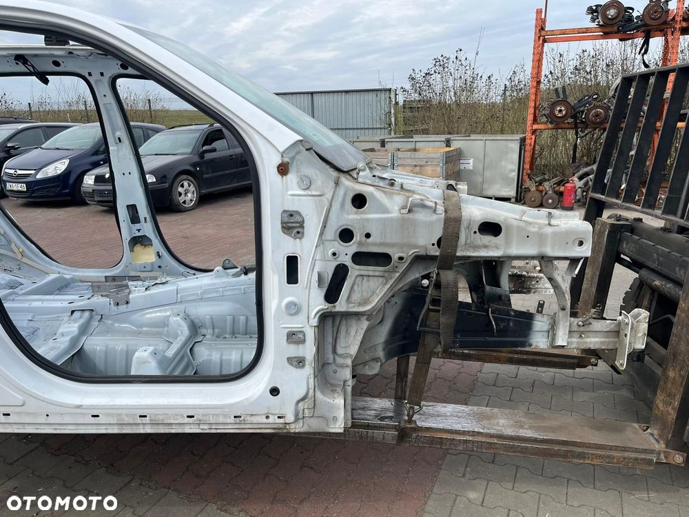 ĆWIARTKA PRAWA PRZÓD JEEP GRAND CHEROKEE WK2 PODŁUŻNICA - 1