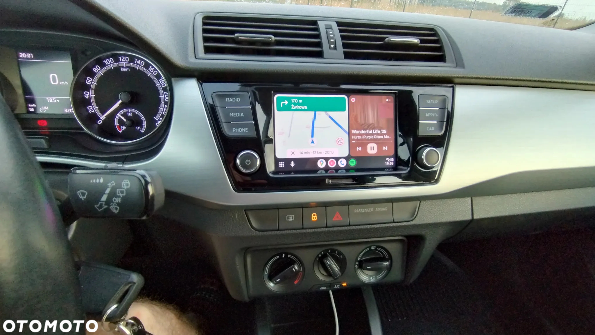 Skoda Fabia 1.0 Ambition - 2