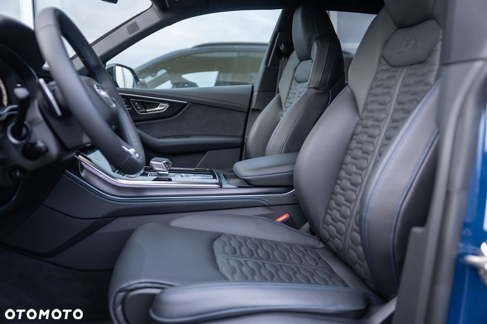 Audi RS Q8 - 14