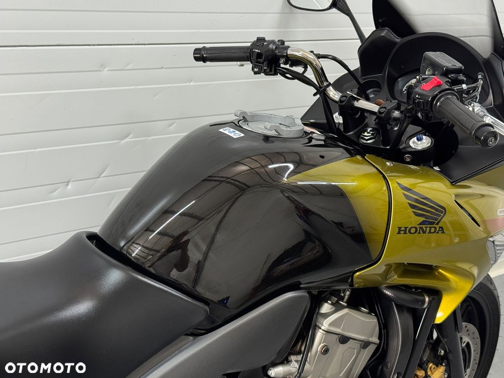 Honda CBF - 6