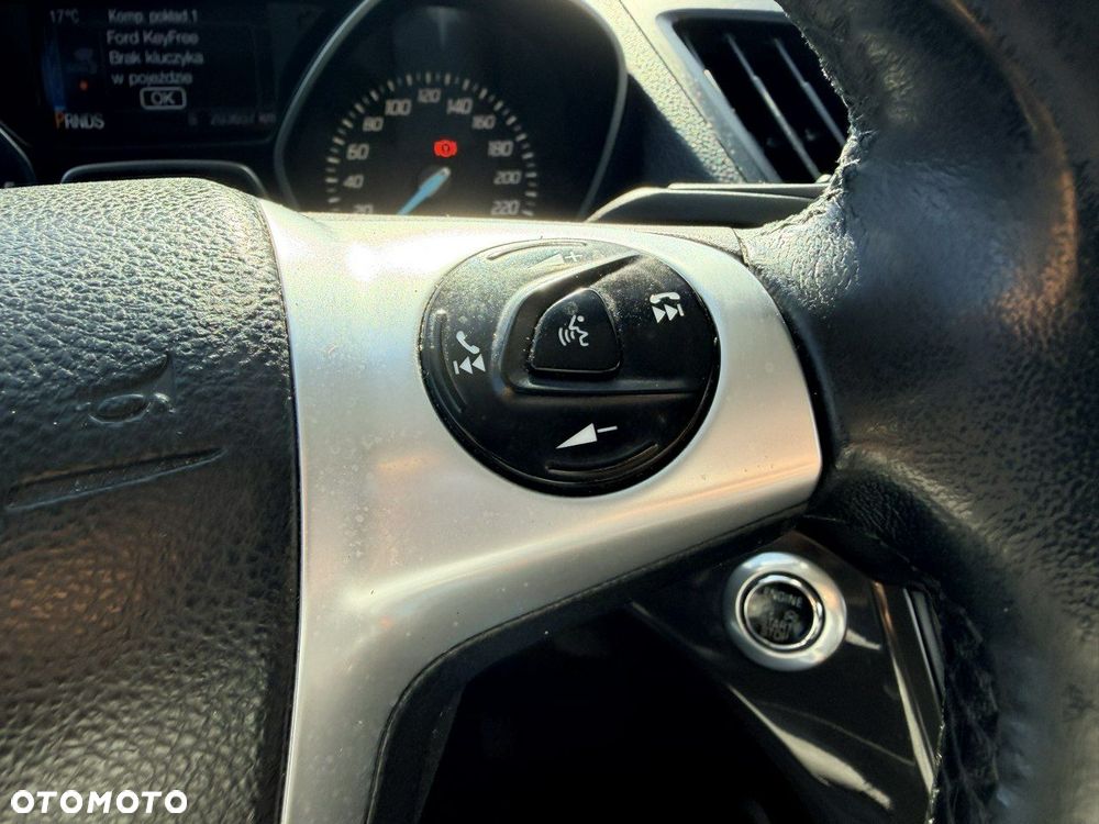 Ford Kuga 2.0 TDCi 4WD Titanium - 22