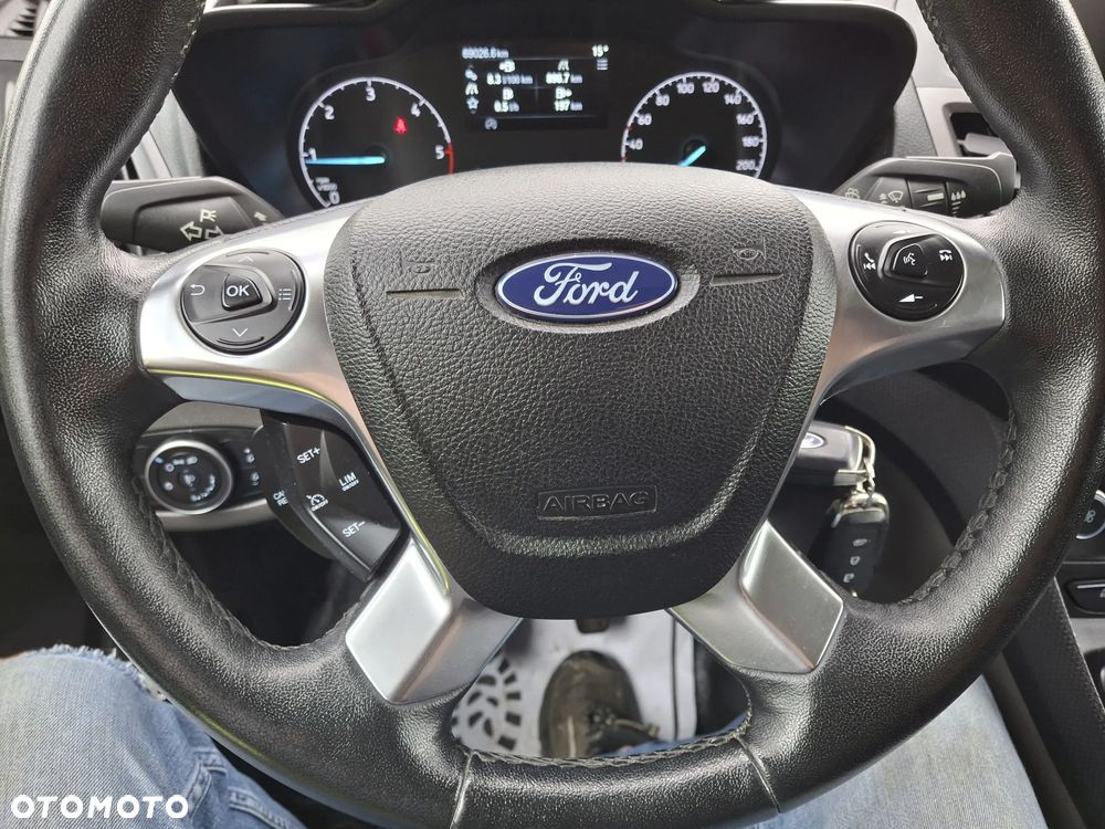 Ford TRANSIT CONNECT TREND - 22