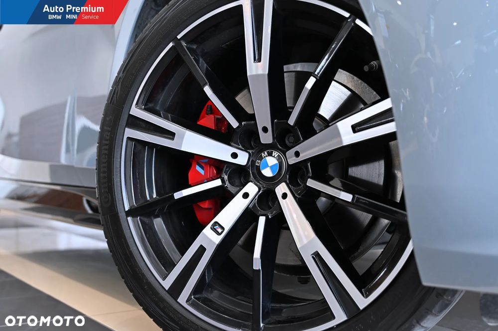 BMW Seria 5 520d xDrive mHEV - 22