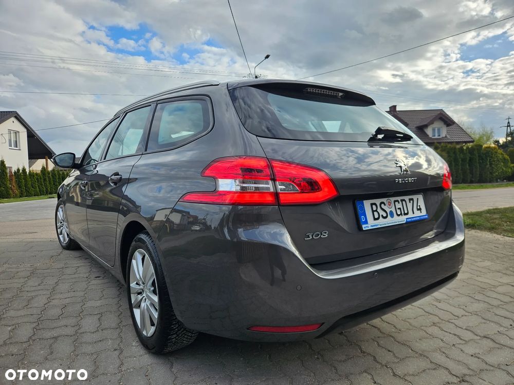 Peugeot 308 - 14
