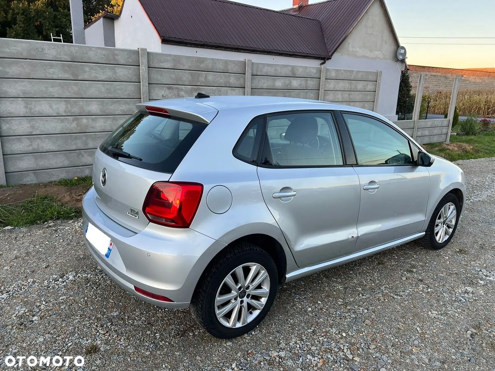 Volkswagen Polo 1.4 TDI (Blue Motion Technology) Highline - 36