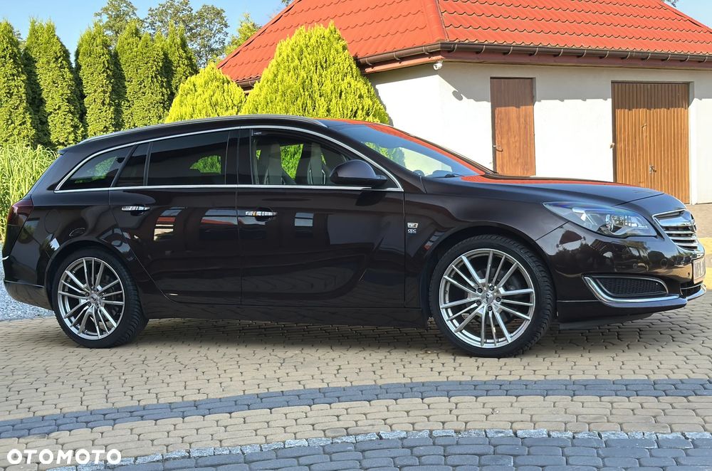 Opel Insignia 1.6 T Cosmo S&S EU6 - 14