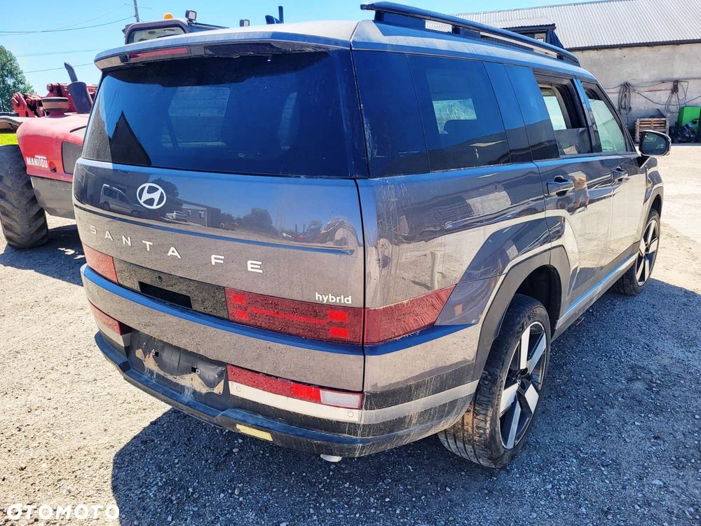 Hyundai Santa Fe 1.6 HEV 2WD SEVEN Signature - 5