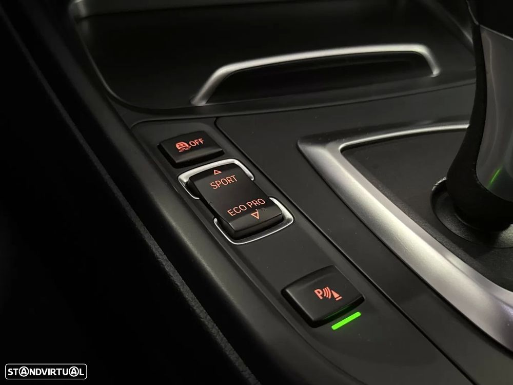 BMW 418 d Line Sport Auto - 38