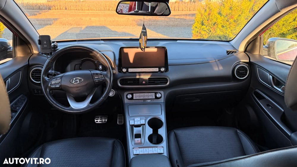 Hyundai KONA EV Premium - 5