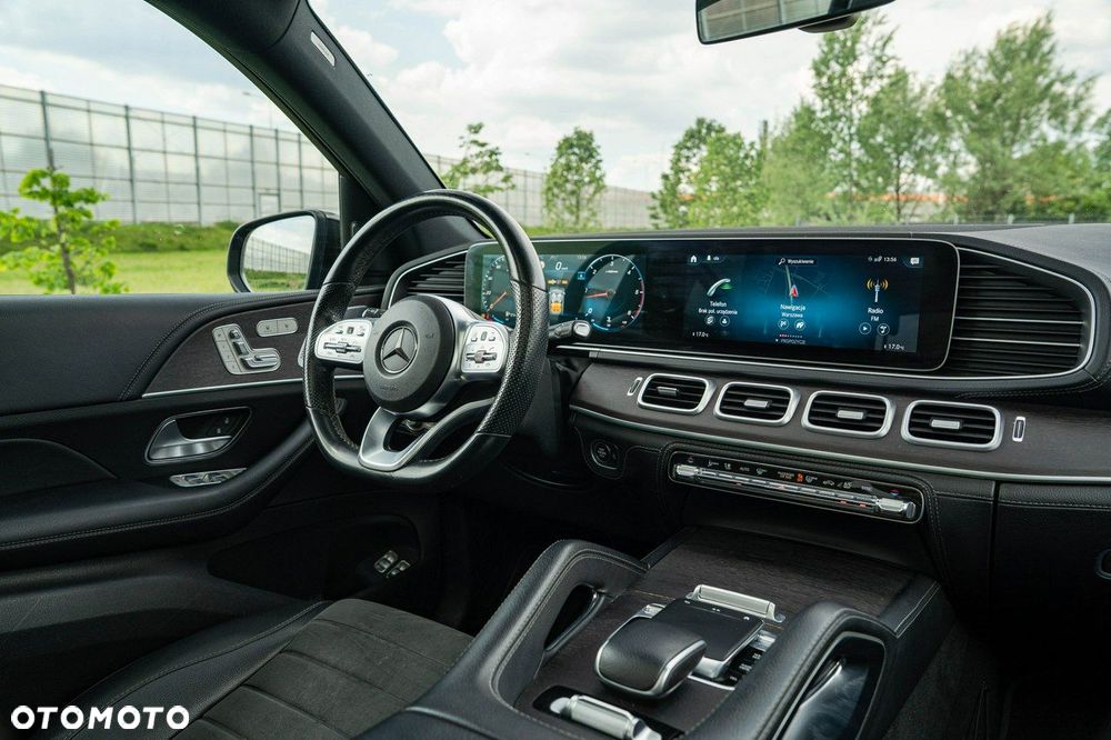 Mercedes-Benz GLE - 21