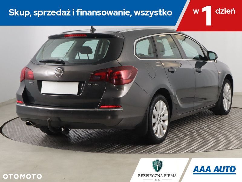 Opel Astra - 6