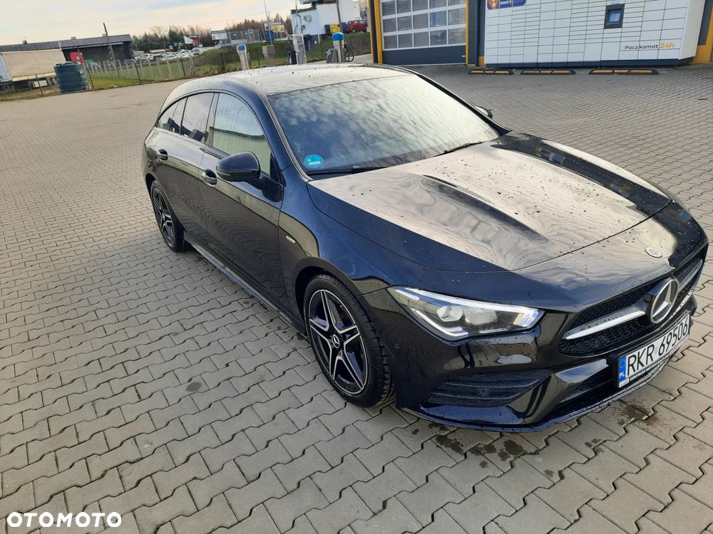 Mercedes-Benz CLA 180 7G-DCT Special Edition - 10