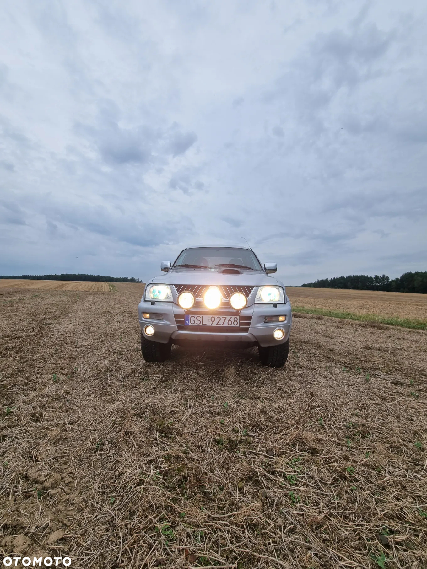 Mitsubishi L200 - 25