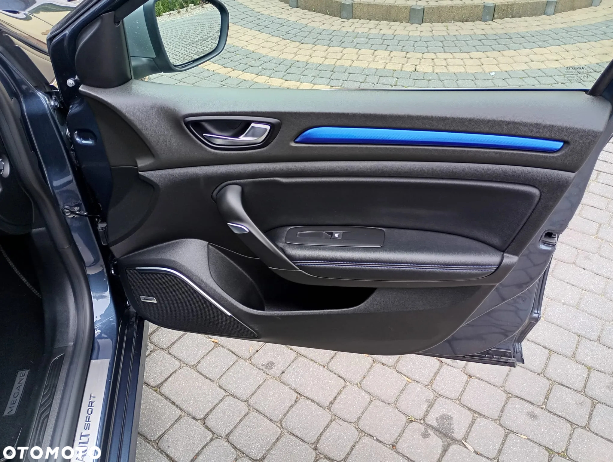 Renault Megane Grandtour ENERGY TCe 205 EDC GT - 30