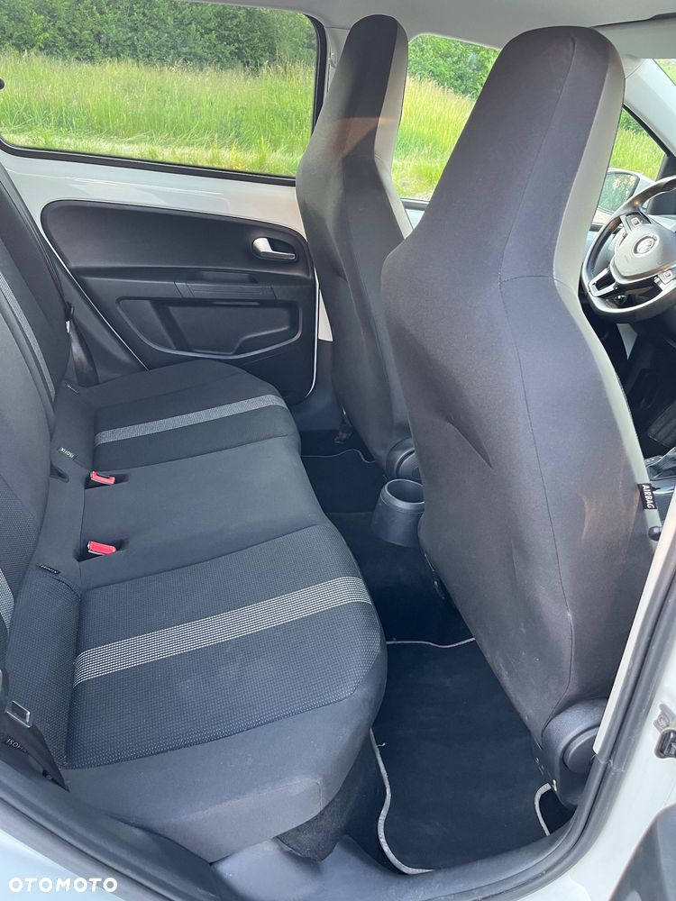 Volkswagen up! e-up - 15