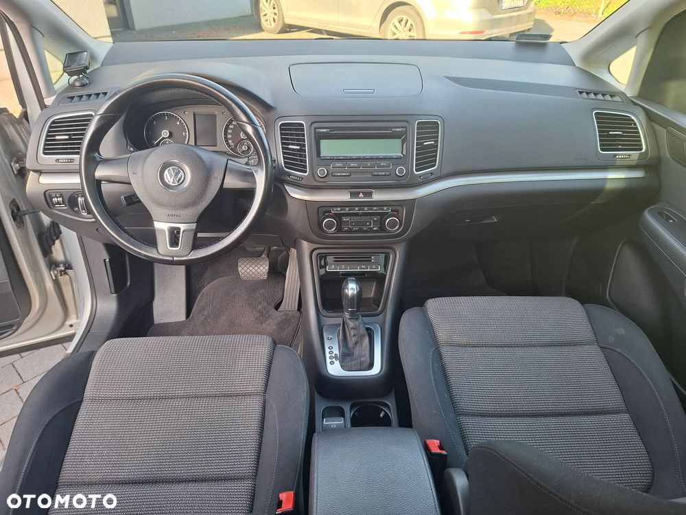 Volkswagen Sharan 2.0 TDI Comfortline DSG - 13