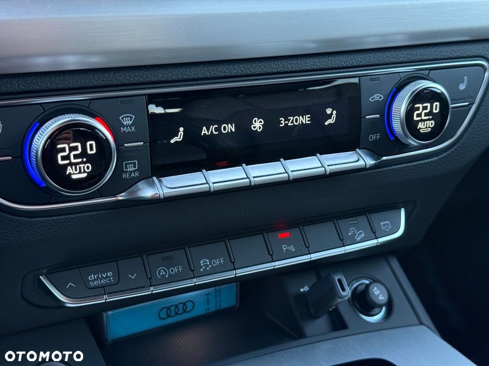 Audi Q5 Sportback - 14