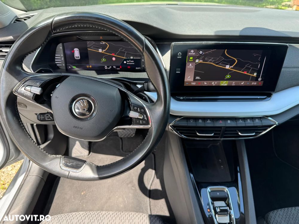 Skoda Octavia 2.0 TDI DSG Ambition - 9