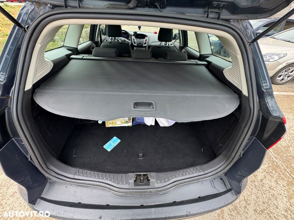 Ford Focus - 16