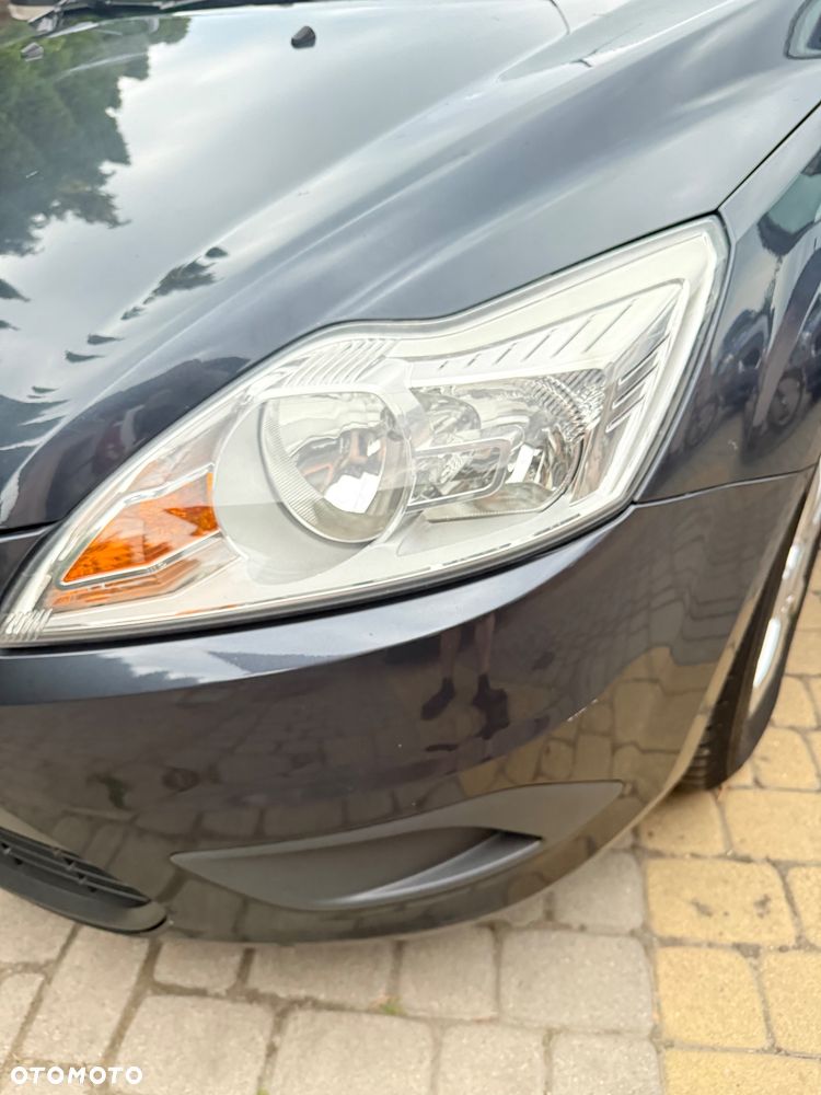 Ford Focus 1.8 Trend - 8
