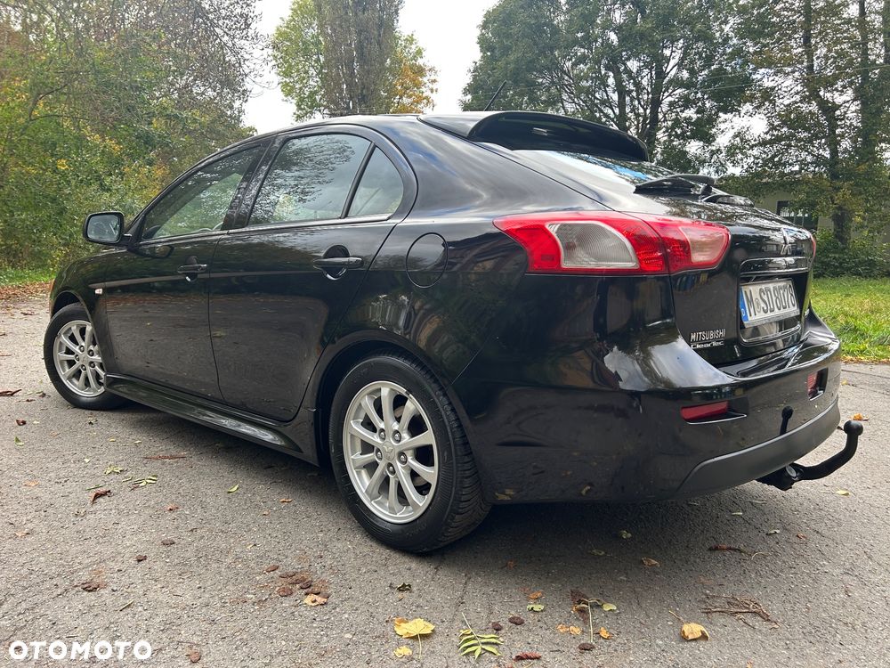 Mitsubishi Lancer 1.6 Invite - 33