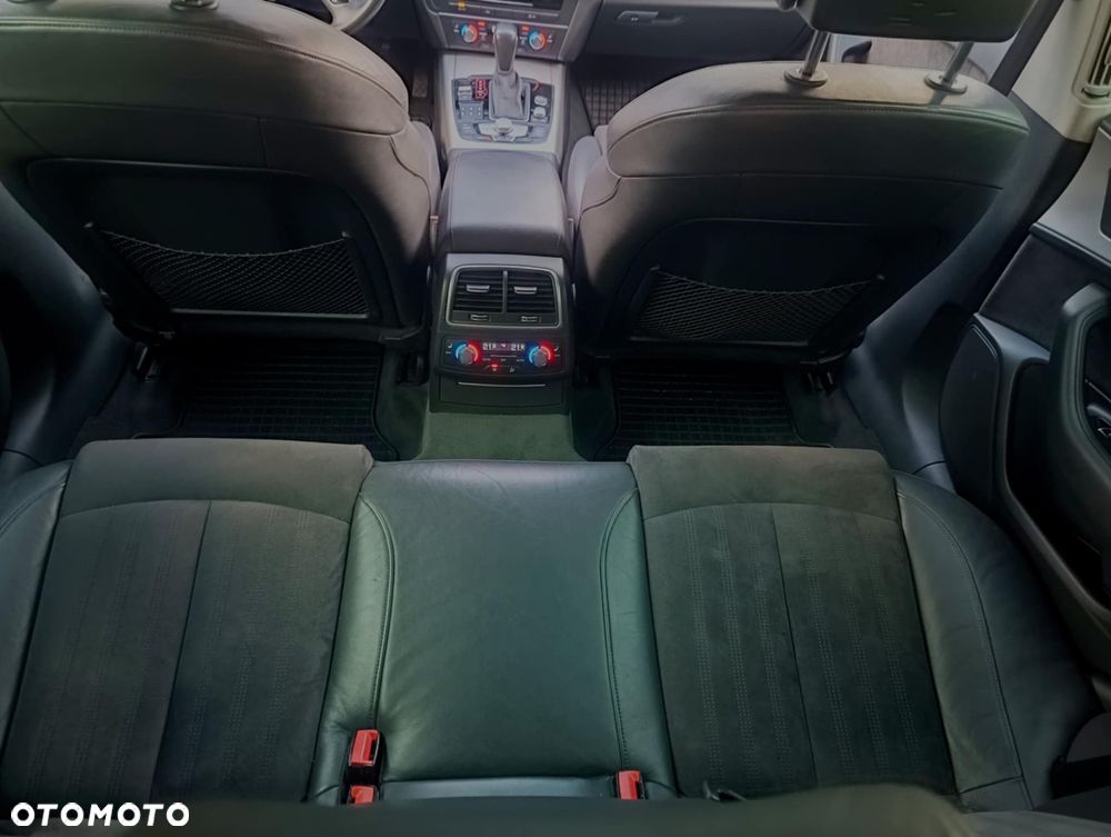 Audi A6 Avant 2.0 TDI Ultra S tronic - 14