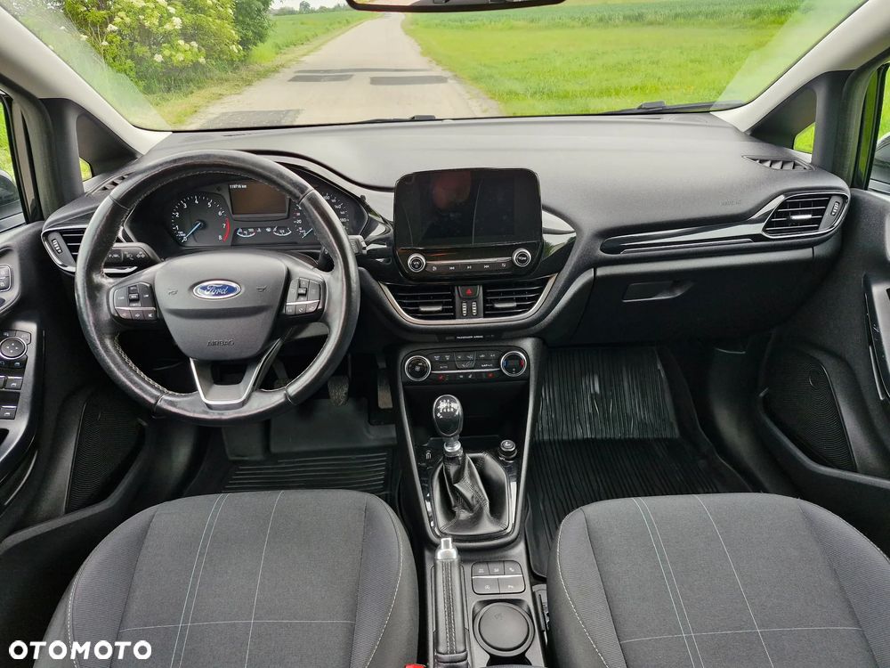 Ford Fiesta 1.0 EcoBoost S&S TITANIUM - 14