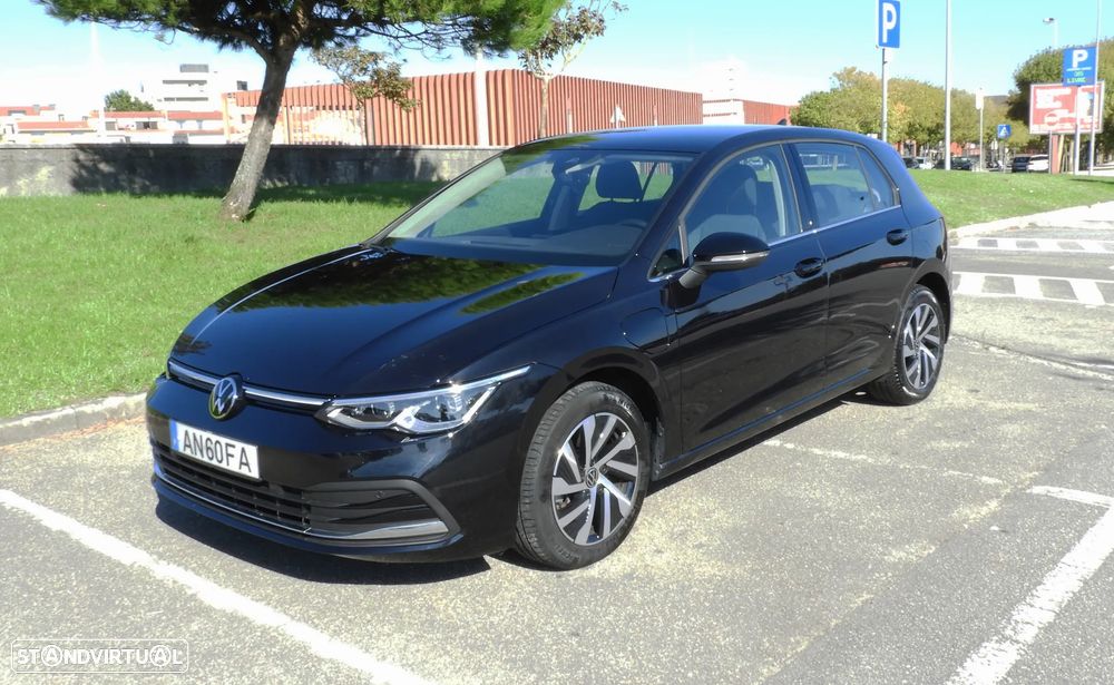VW Golf 1.4 TSI e-Hybrid DSG - 1