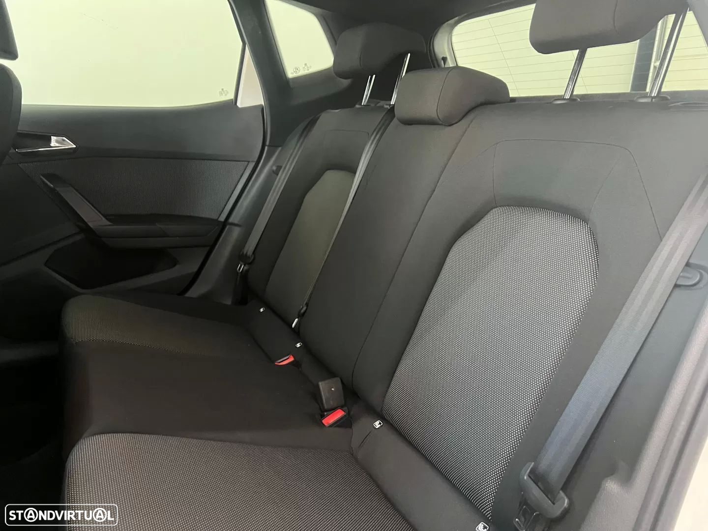 SEAT Arona 1.0 TGI Xcellence - 35