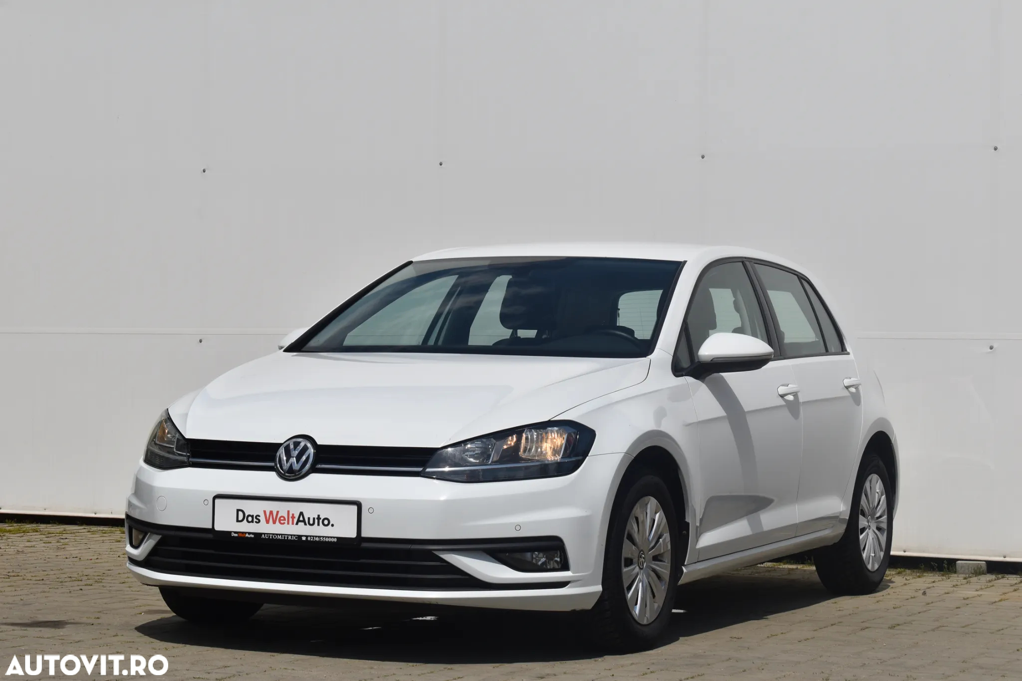 Volkswagen Golf 1.6 TDI Trendline - 9