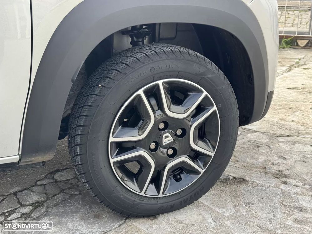 Dacia Spring - 5