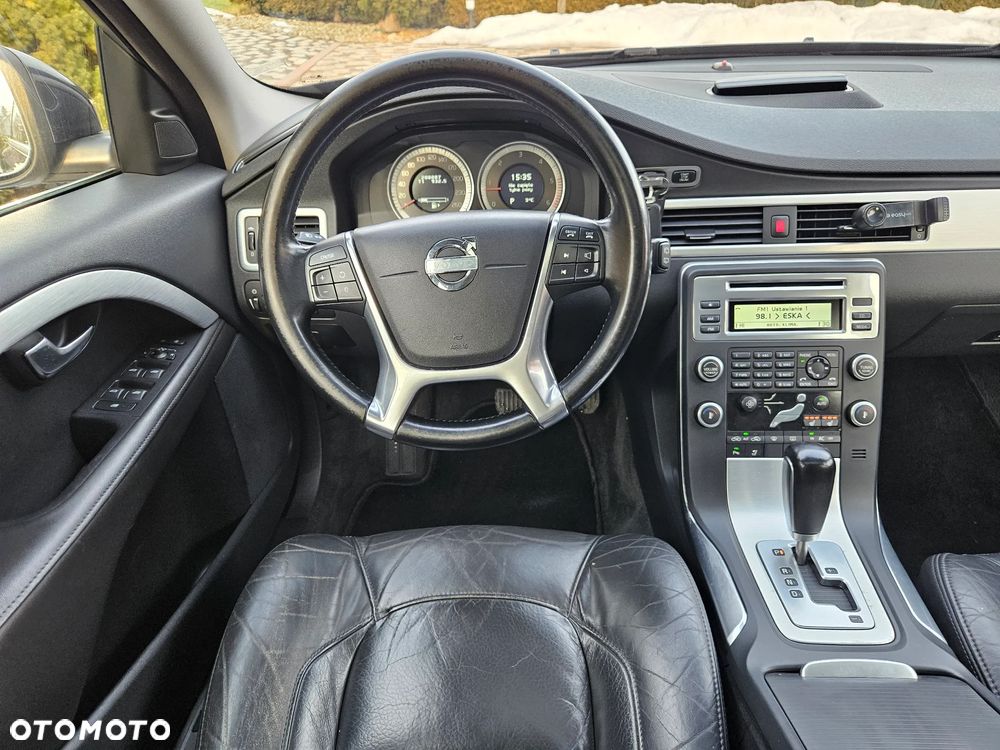 Volvo V70 D5 Summum - 38