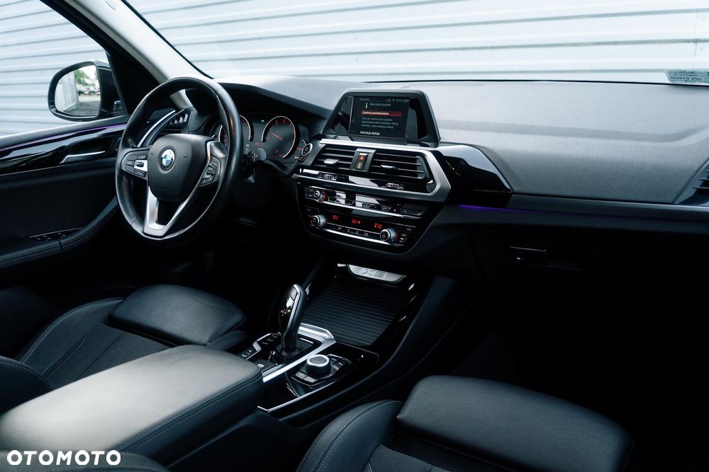 BMW X3 xDrive20i - 19