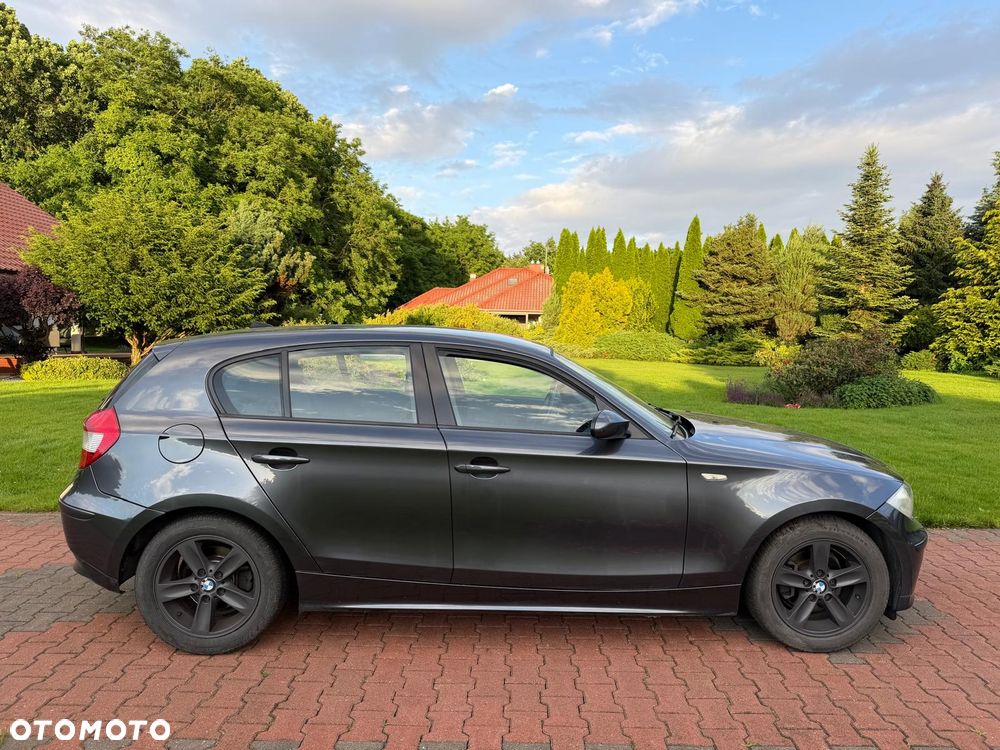BMW Seria 1 118d DPF - 14