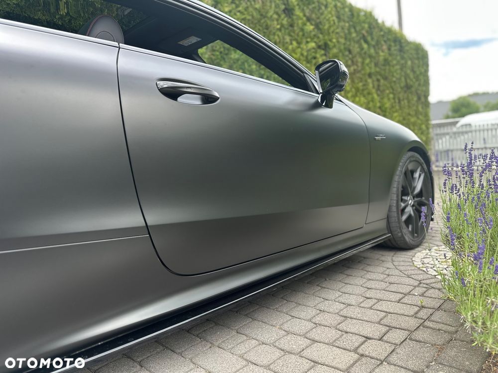 Mercedes-Benz Klasa E AMG 53 4-Matic+ 9G-TRONIC - 28