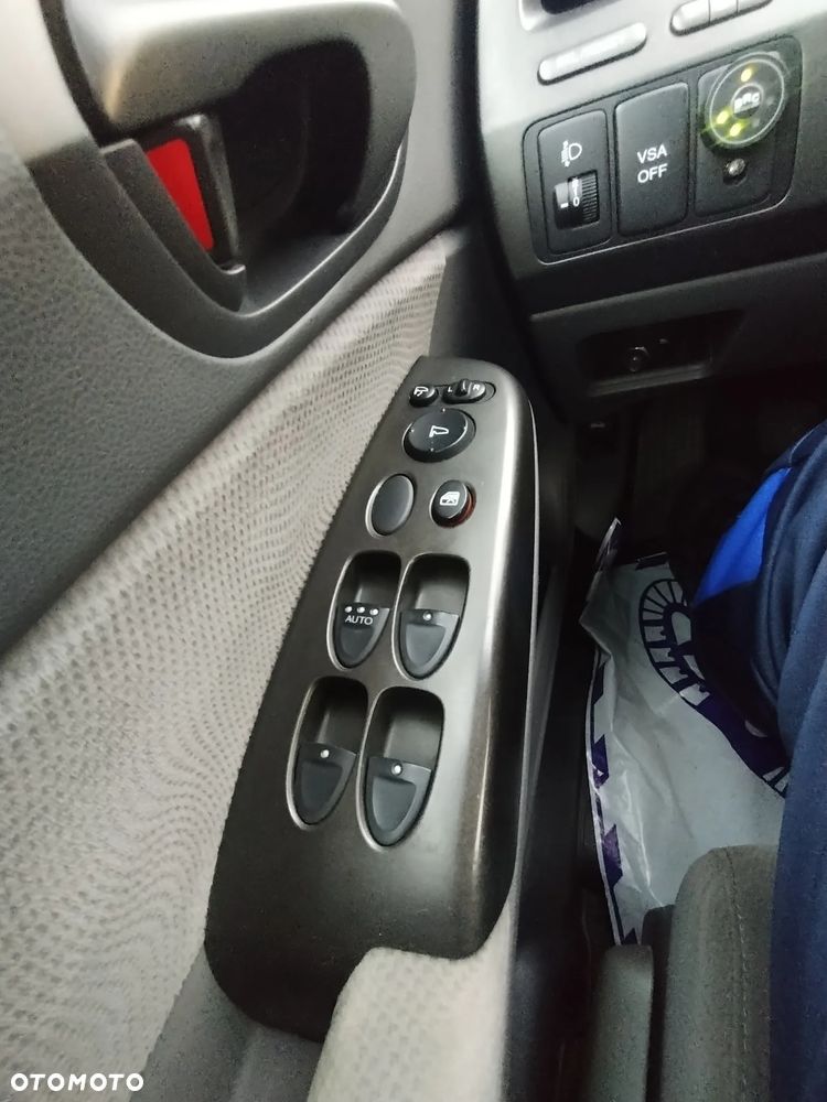 Honda Civic 1.8 Comfort - 12