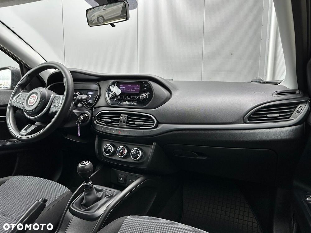 Fiat Tipo 1.4 16V - 12