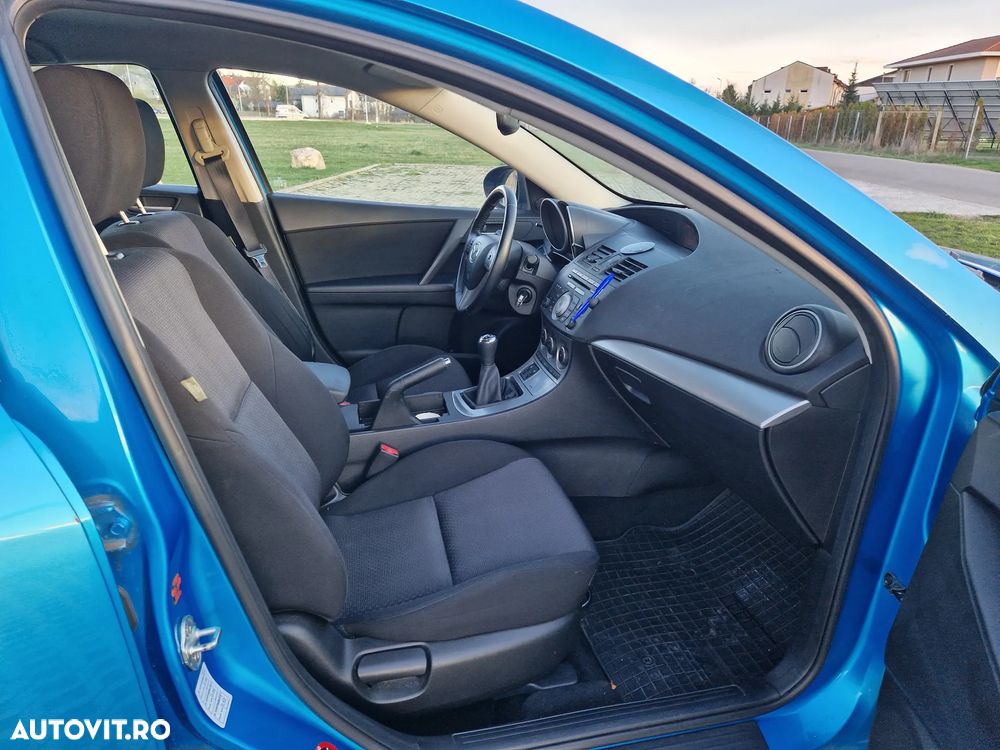 Mazda 3 1.6 MZ-CD DPF High-Line - 12