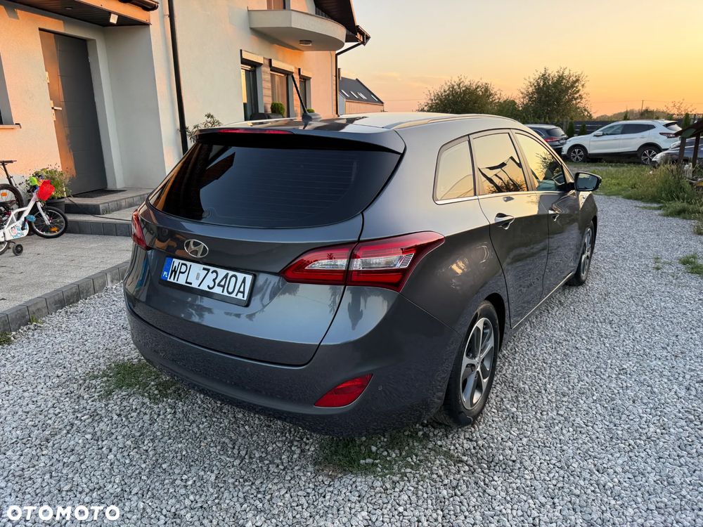 Hyundai i30 - 10