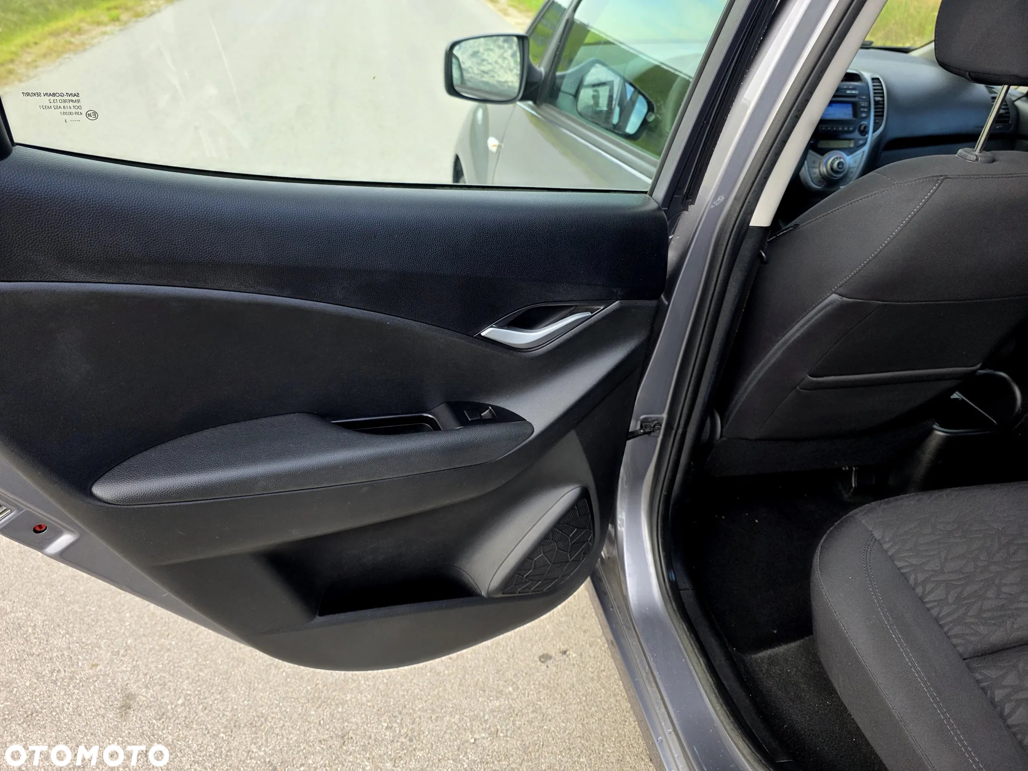 Hyundai ix20 1.4 Comfort - 14