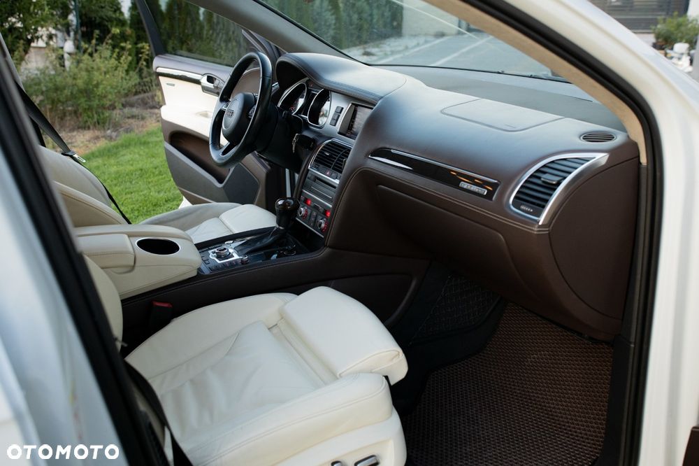 Audi Q7 4.2 TDI DPF Quattro Tiptronic - 25