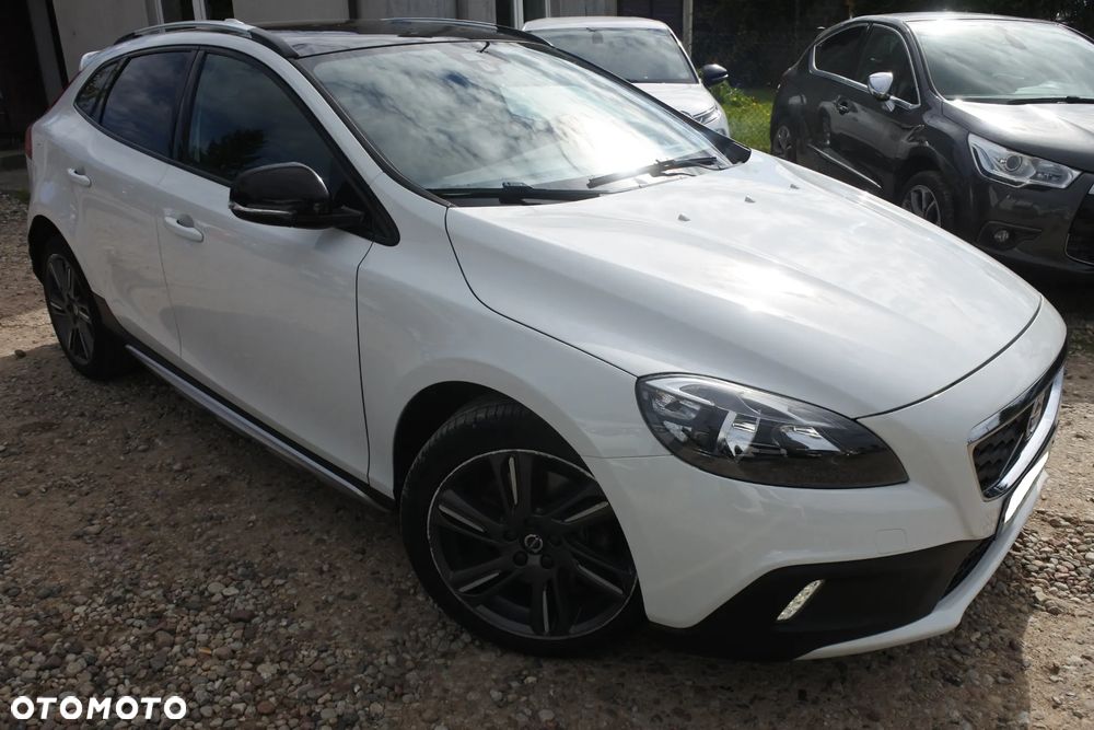 Volvo V40 Cross Country D3 Geartronic Summum - 2