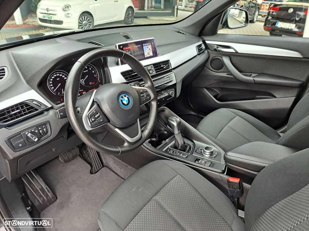 BMW X1 25 e xDrive Corporate Edition - 5