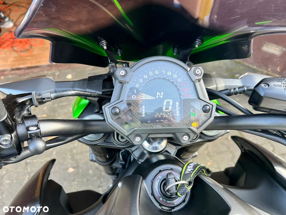 Kawasaki Z 900 - 7