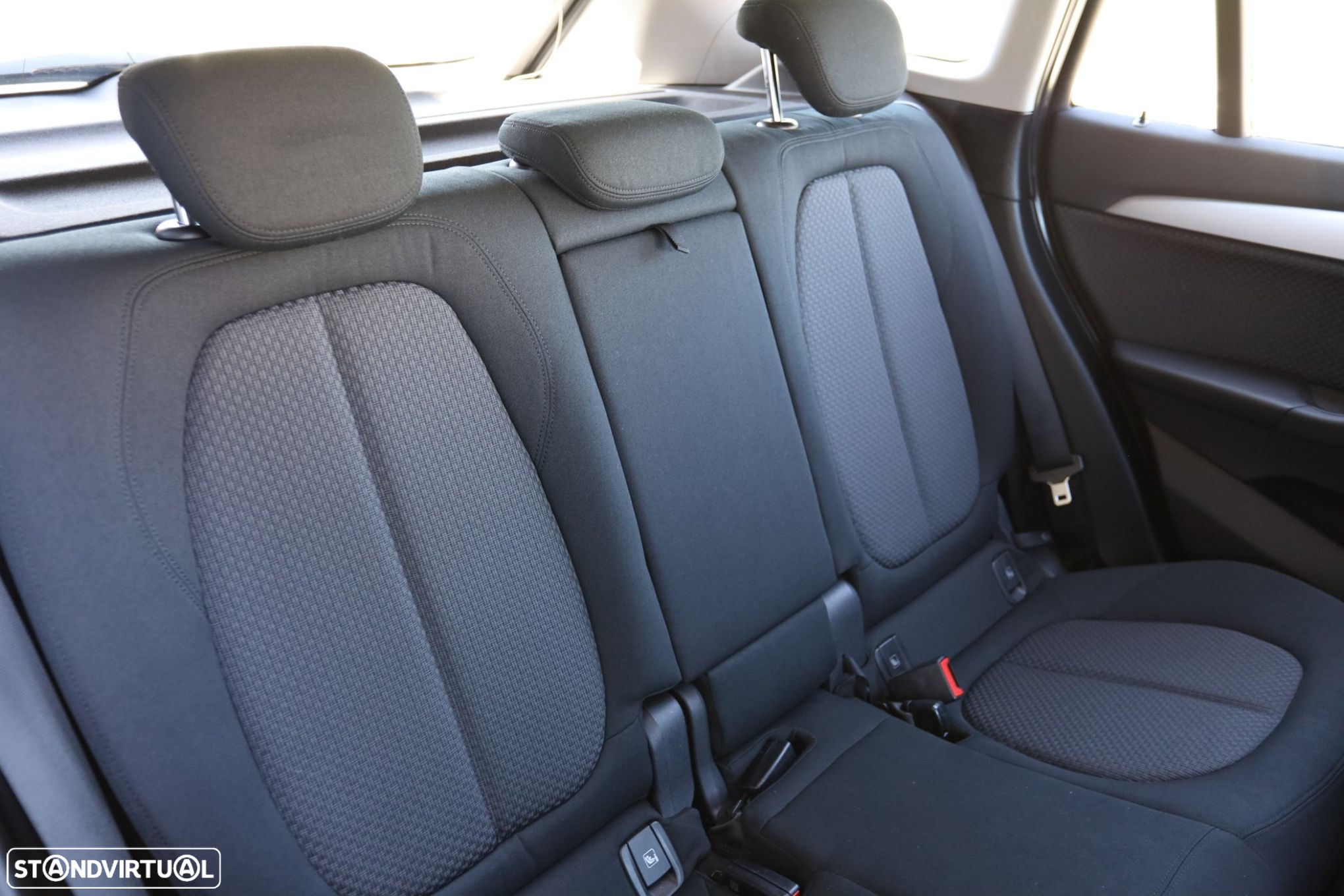 BMW X1 16 d sDrive - 17