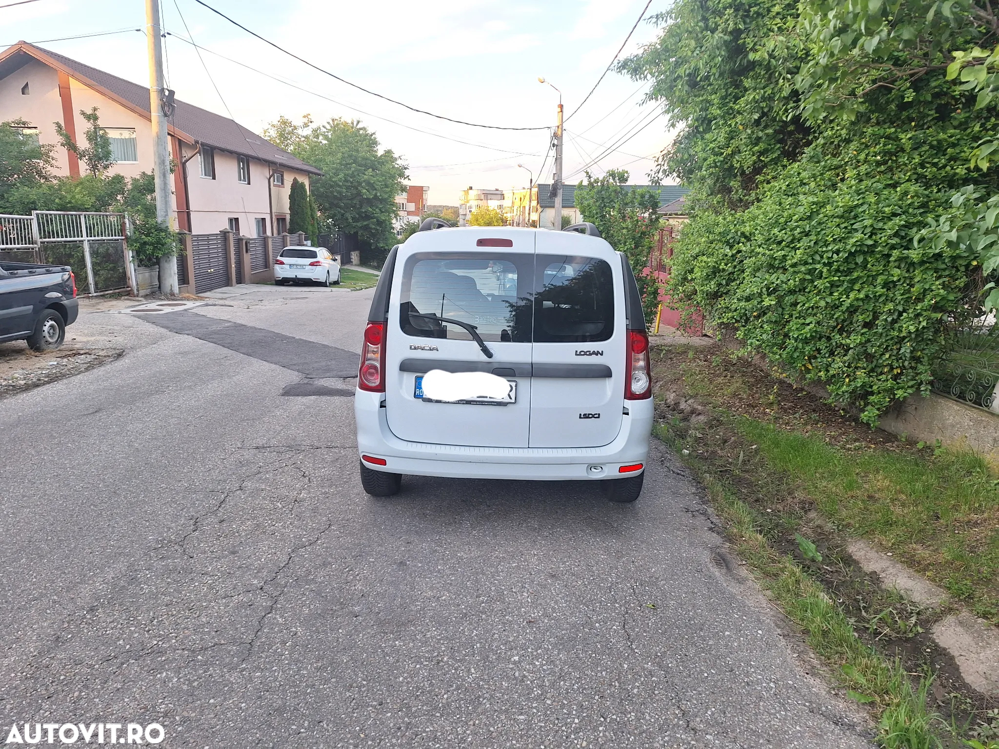 Dacia Logan 1.5 dCi Laureate - 11