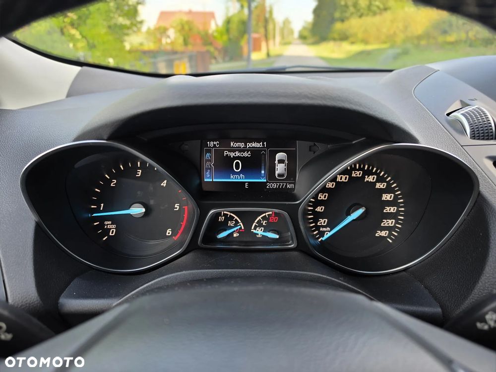 Ford Kuga 2.0 TDCi 4WD Titanium - 5