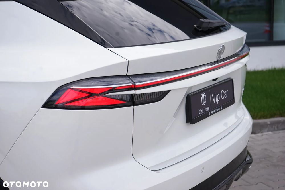 MG HS 1.5 T-GDI Exclusive DCT - 10
